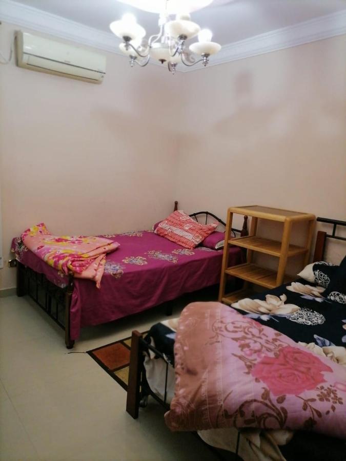 Apartmán شقة فندقية صف اول بحر مباشر